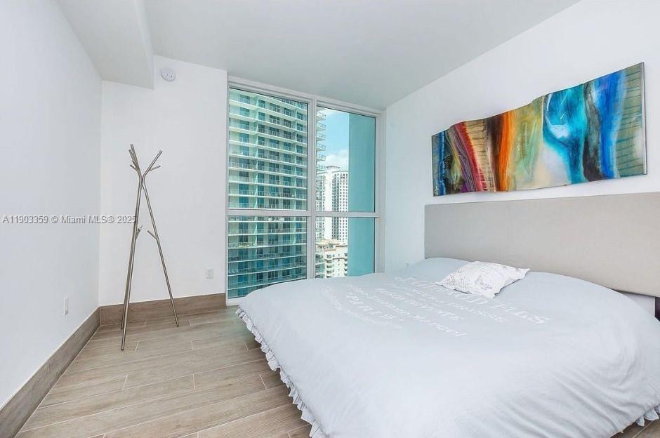 1080 Brickell Ave #2007, Miami FL 33131
