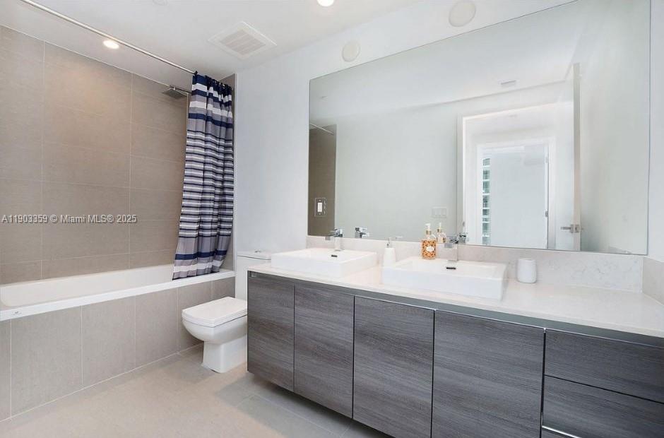 1080 Brickell Ave #2007, Miami FL 33131
