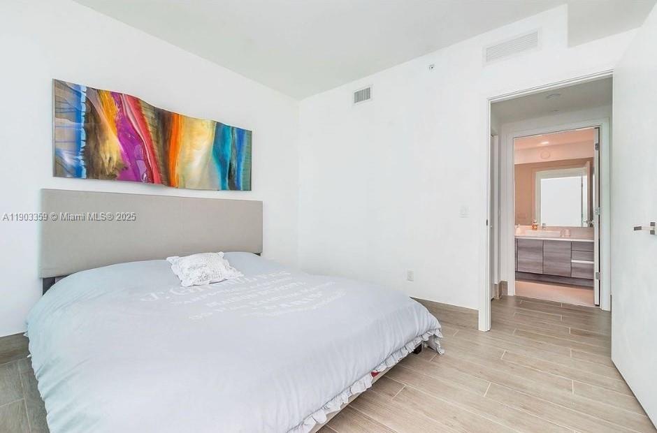 1080 Brickell Ave #2007, Miami FL 33131