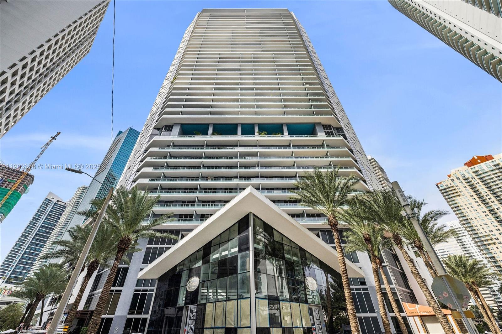 1300 Brickell Bay Dr #2402, Miami FL 33131