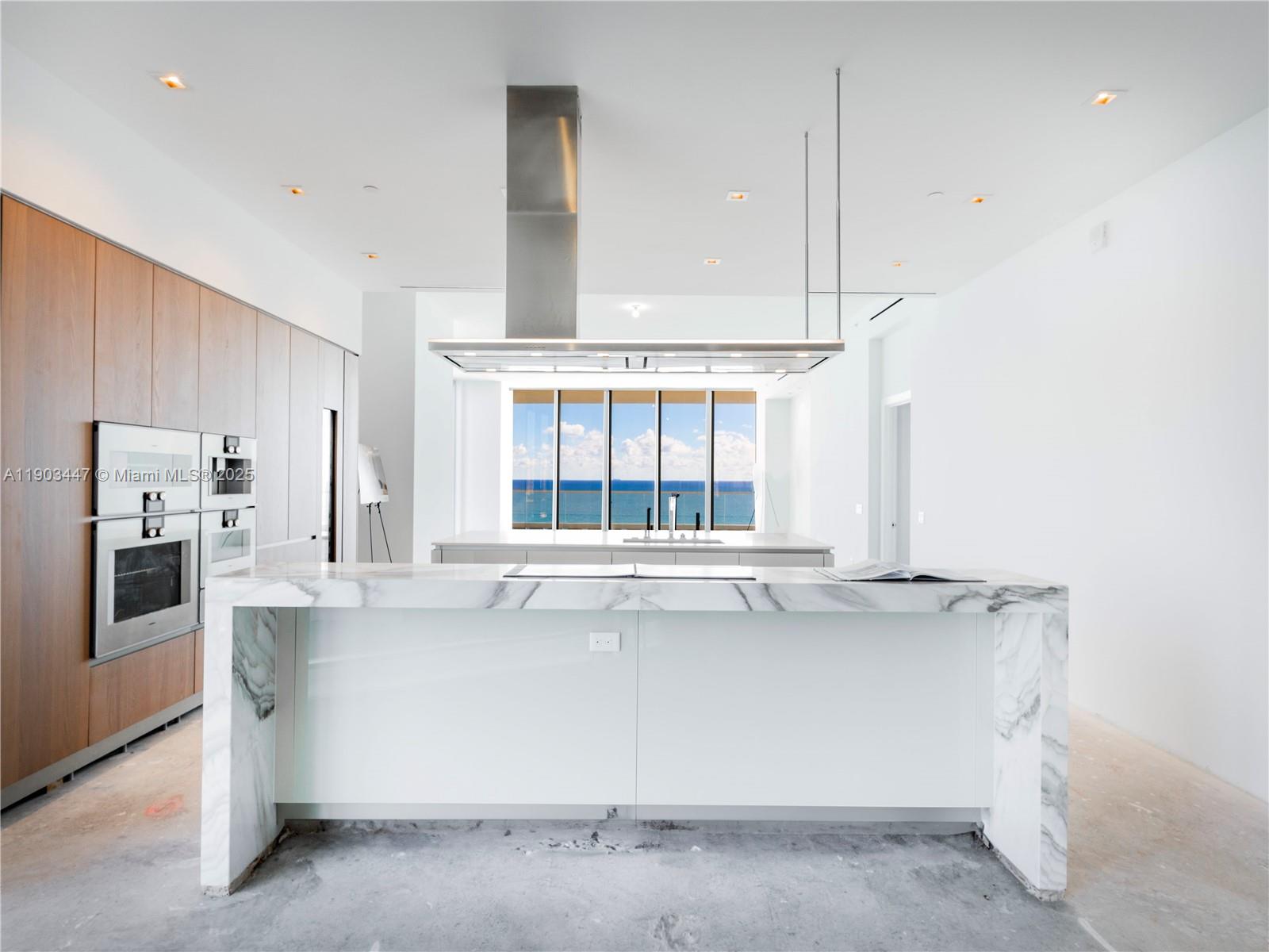 18501 Collins Av #1501, Sunny Isles Beach FL 33160