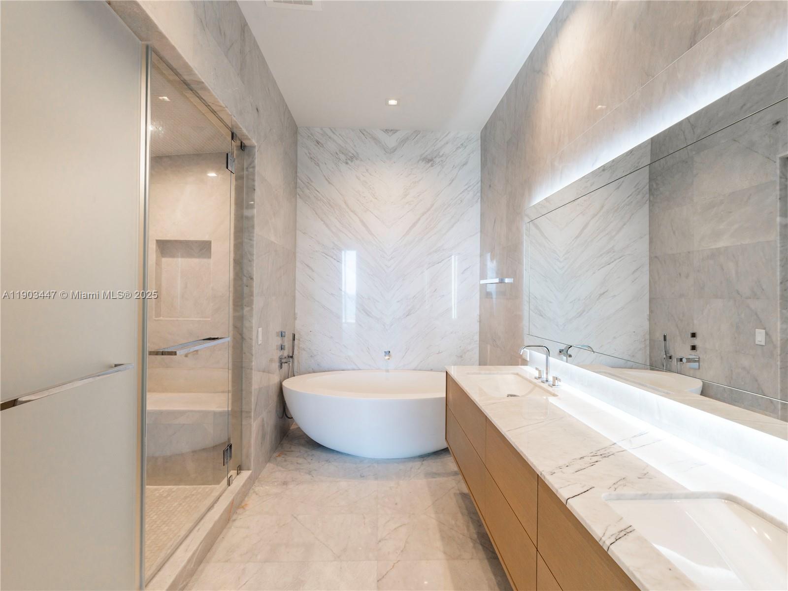 18501 Collins Av #1501, Sunny Isles Beach FL 33160