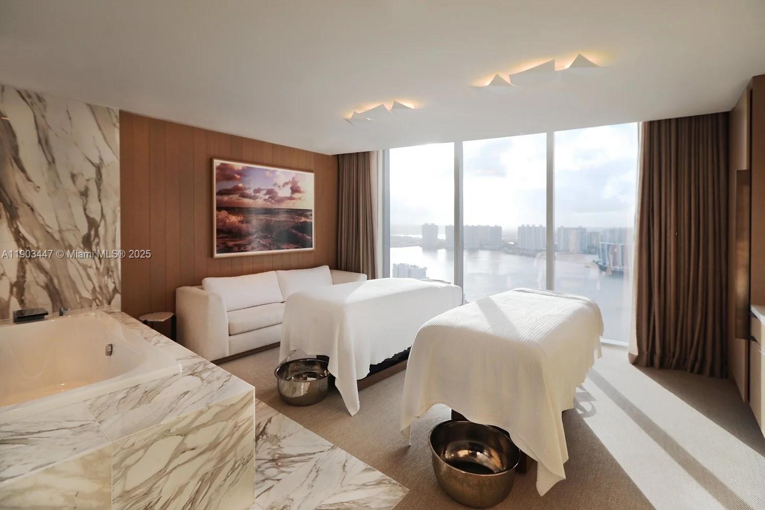 18501 Collins Av #1501, Sunny Isles Beach FL 33160