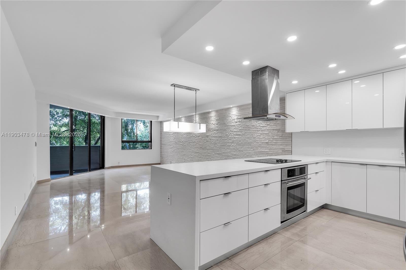 141 Crandon Blvd #242, Key Biscayne FL 33149