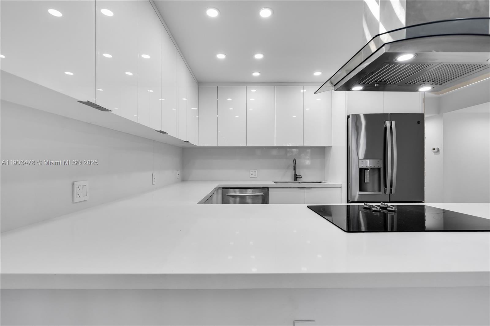 141 Crandon Blvd #242, Key Biscayne FL 33149