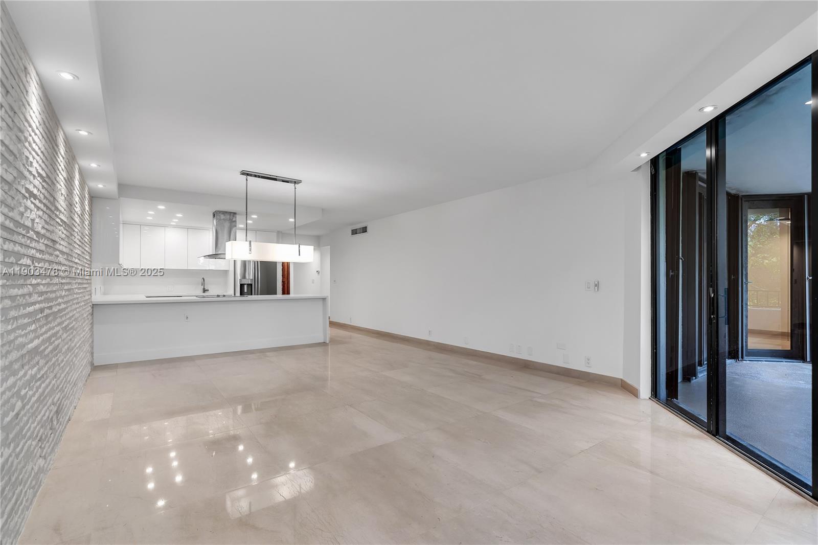 141 Crandon Blvd #242, Key Biscayne FL 33149