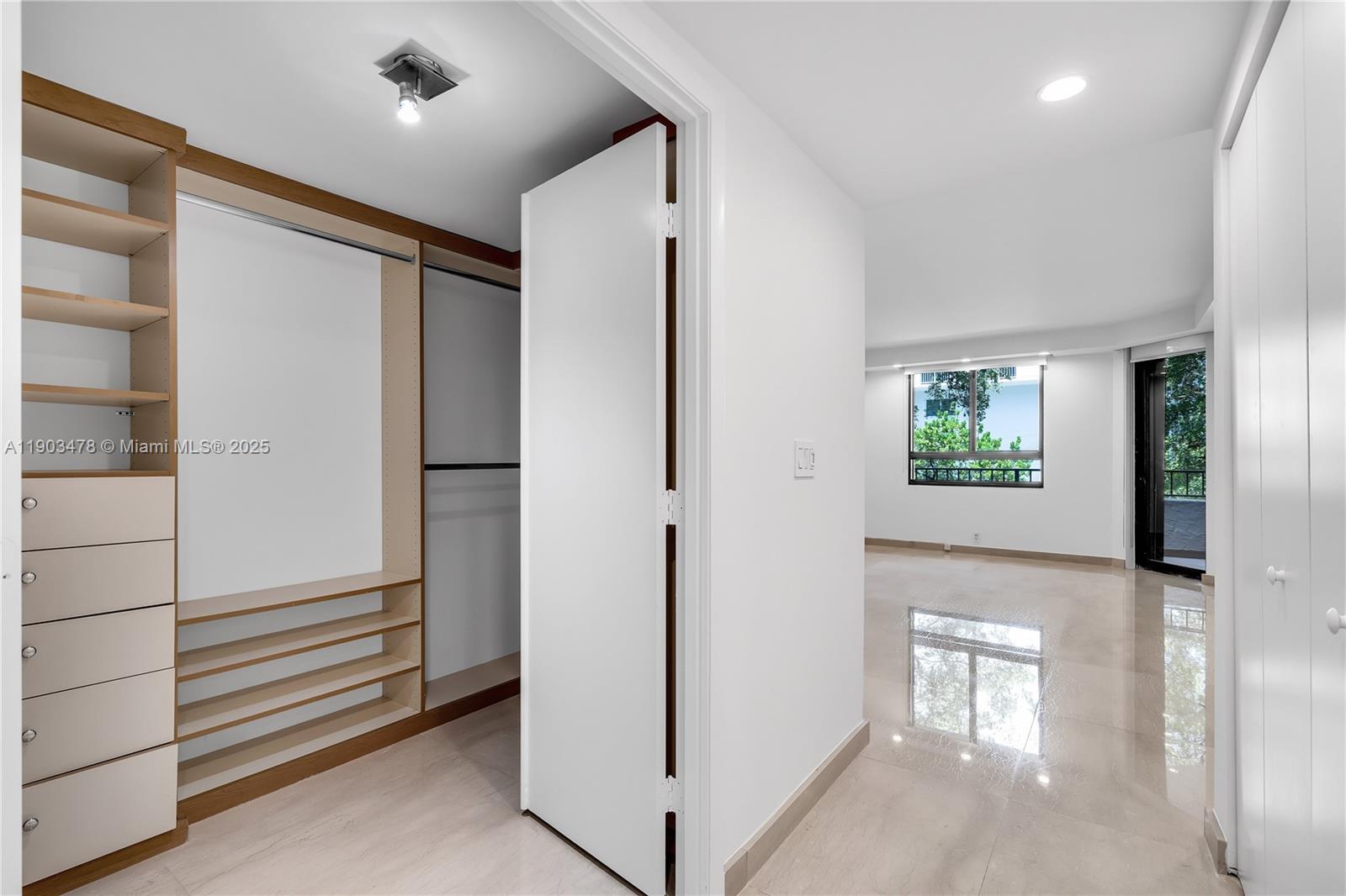 141 Crandon Blvd #242, Key Biscayne FL 33149