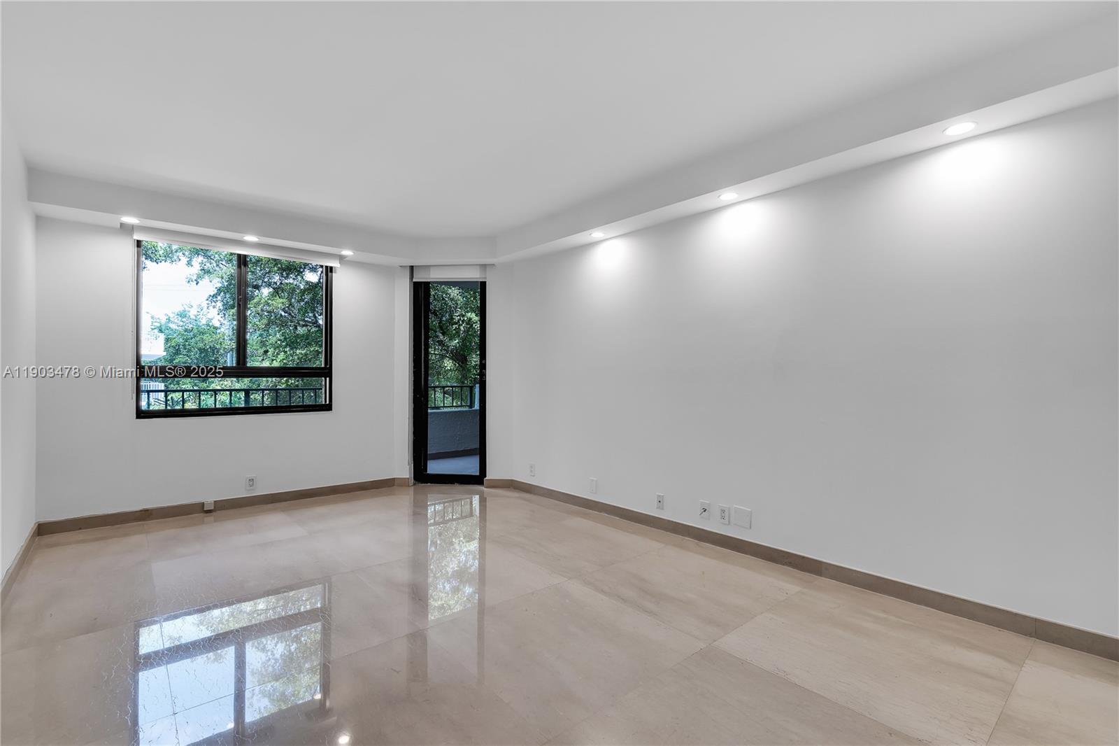 141 Crandon Blvd #242, Key Biscayne FL 33149