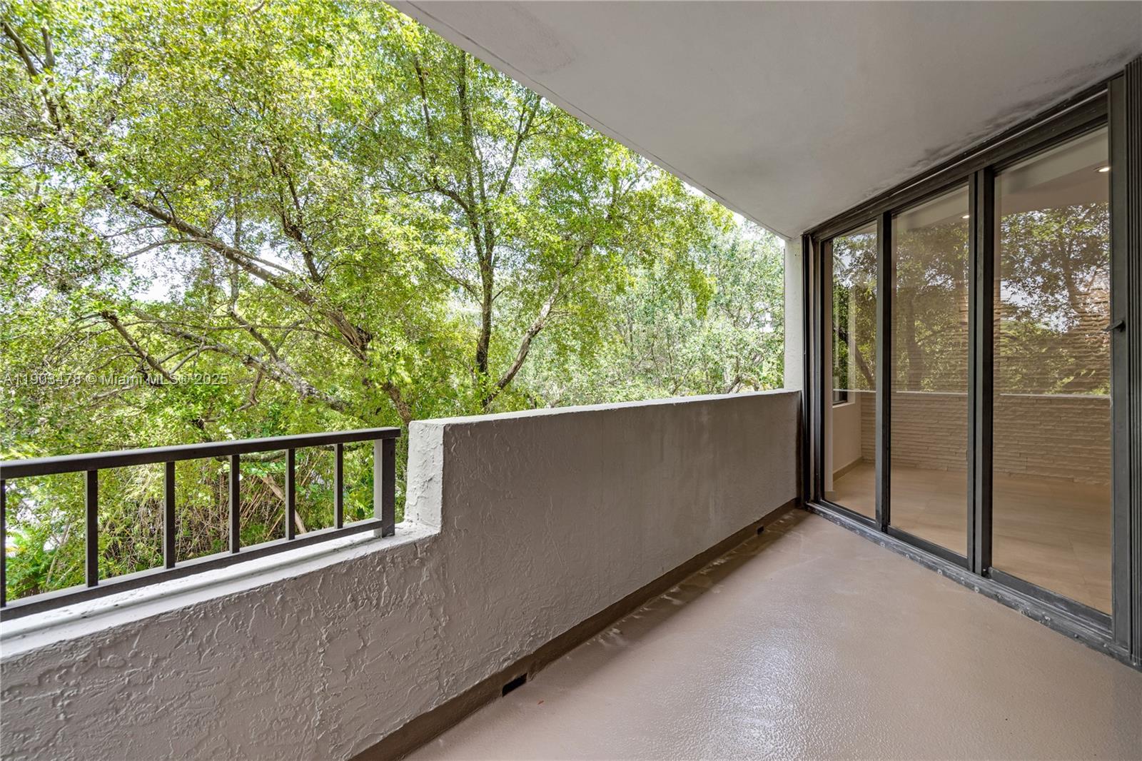 141 Crandon Blvd #242, Key Biscayne FL 33149