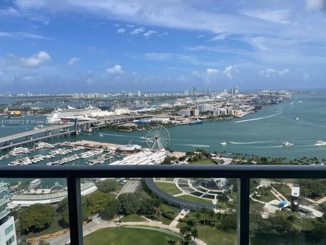 253 2nd St #3807, Miami FL 33132