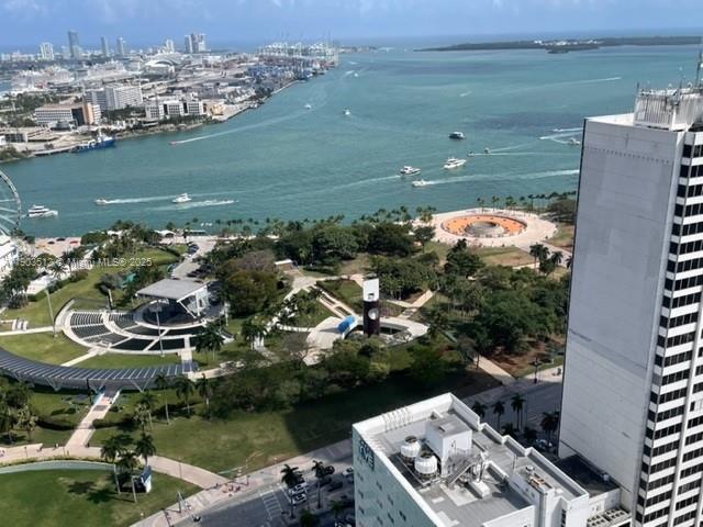 253 2nd St #3807, Miami FL 33132