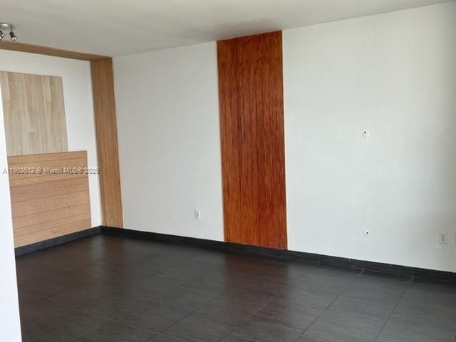 253 2nd St #3807, Miami FL 33132