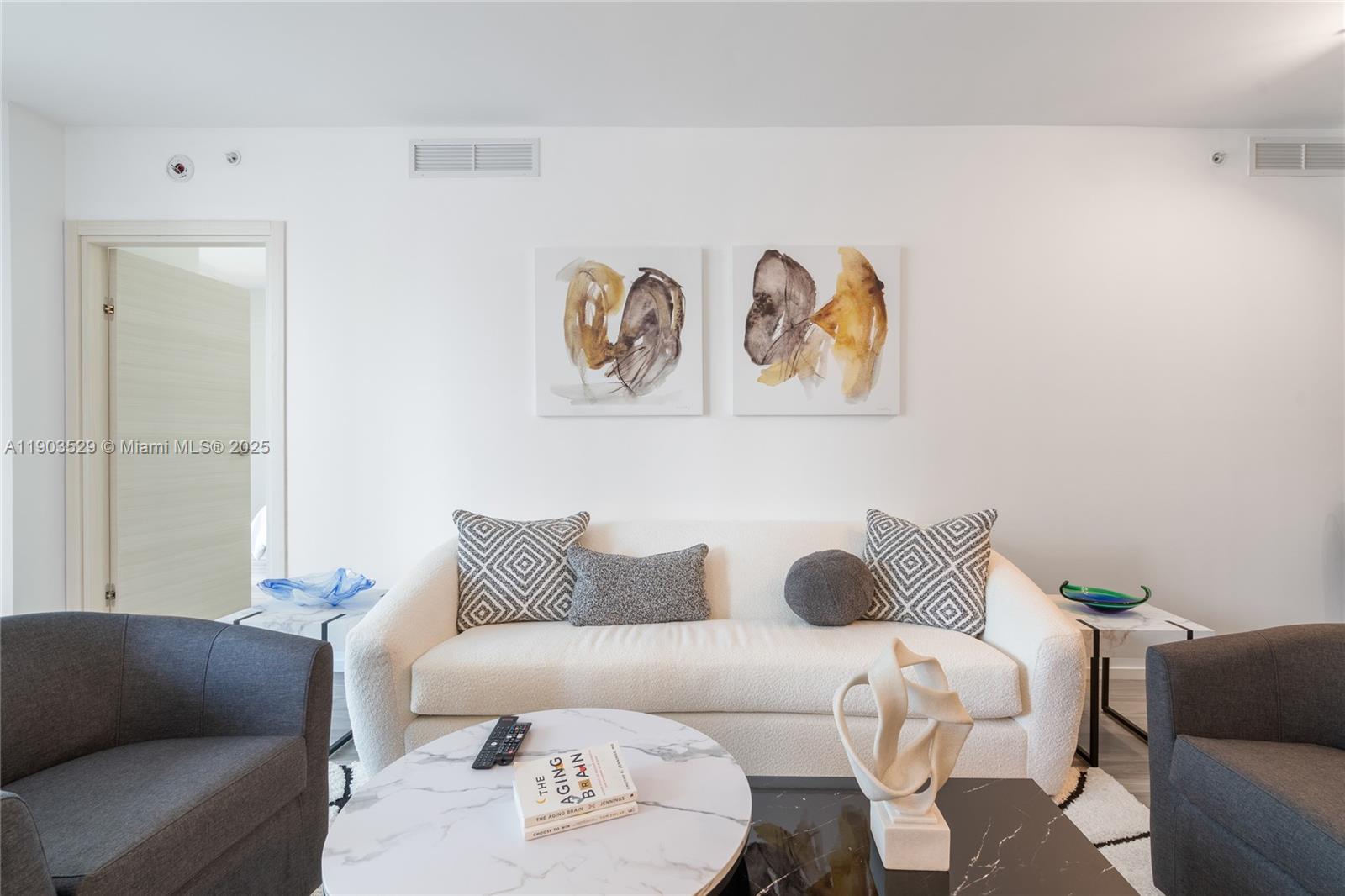 801 S Miami Ave #1002, Miami FL 33130