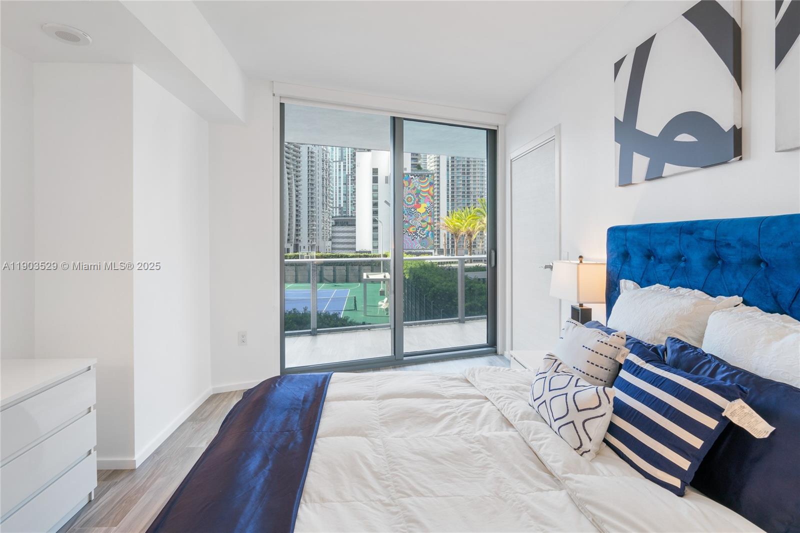 801 S Miami Ave #1002, Miami FL 33130