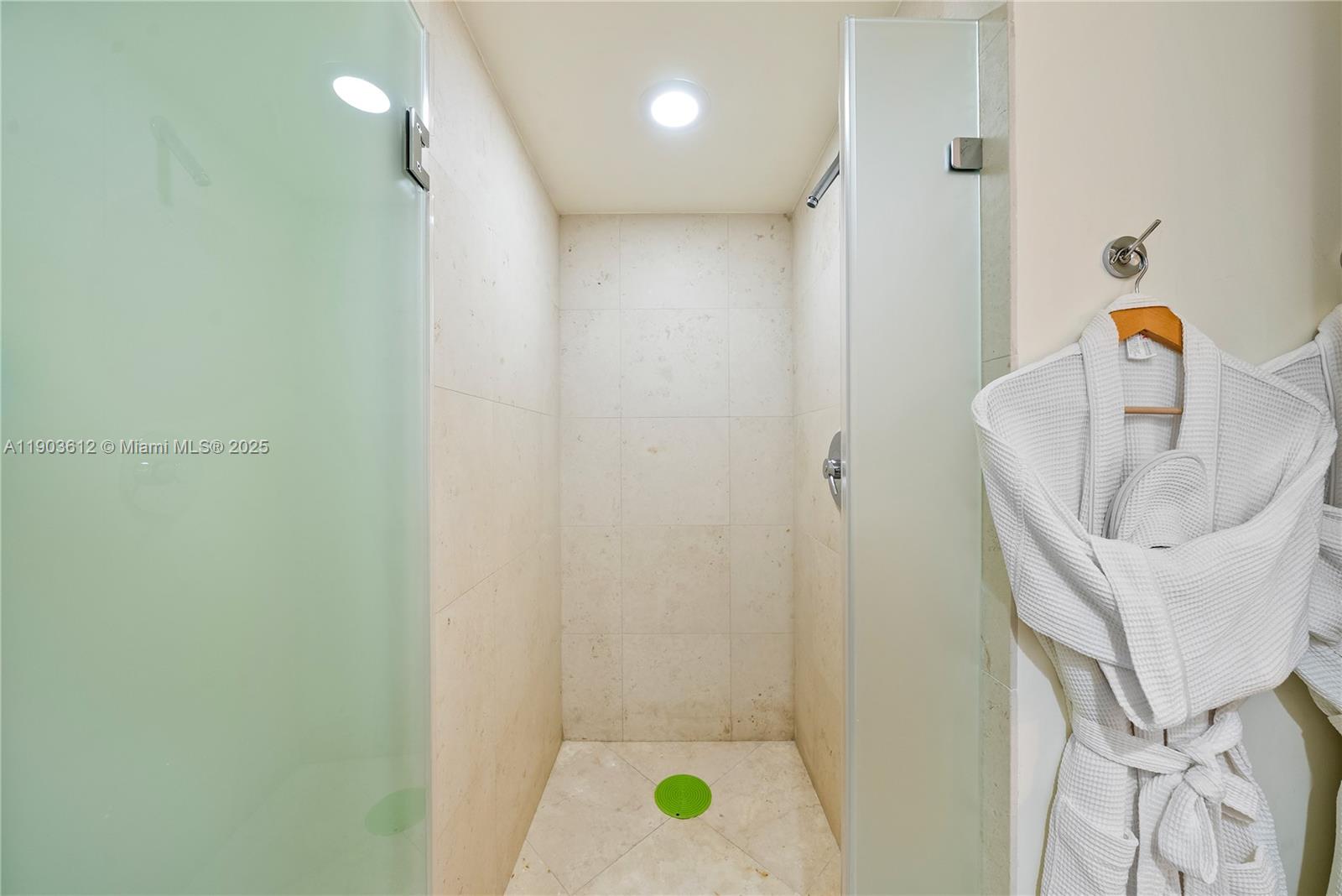450 Alton Rd #704, Miami Beach FL 33139