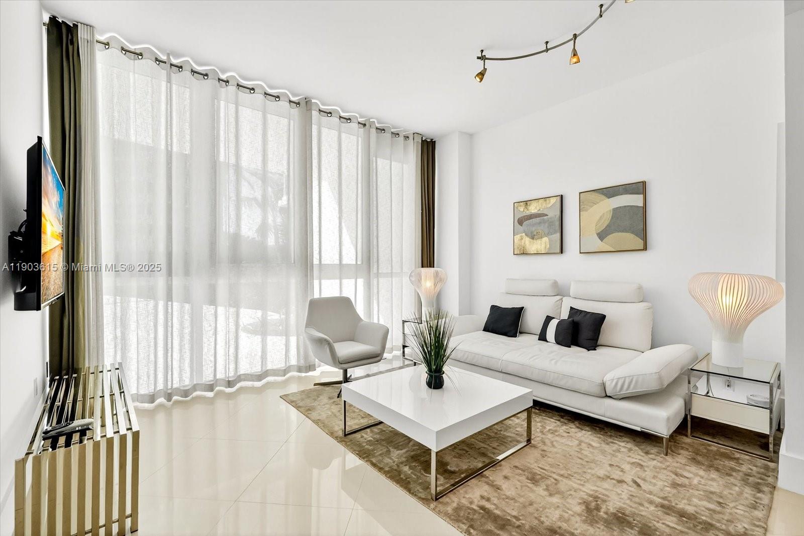 50 S Pointe Dr #503, Miami Beach FL 33139