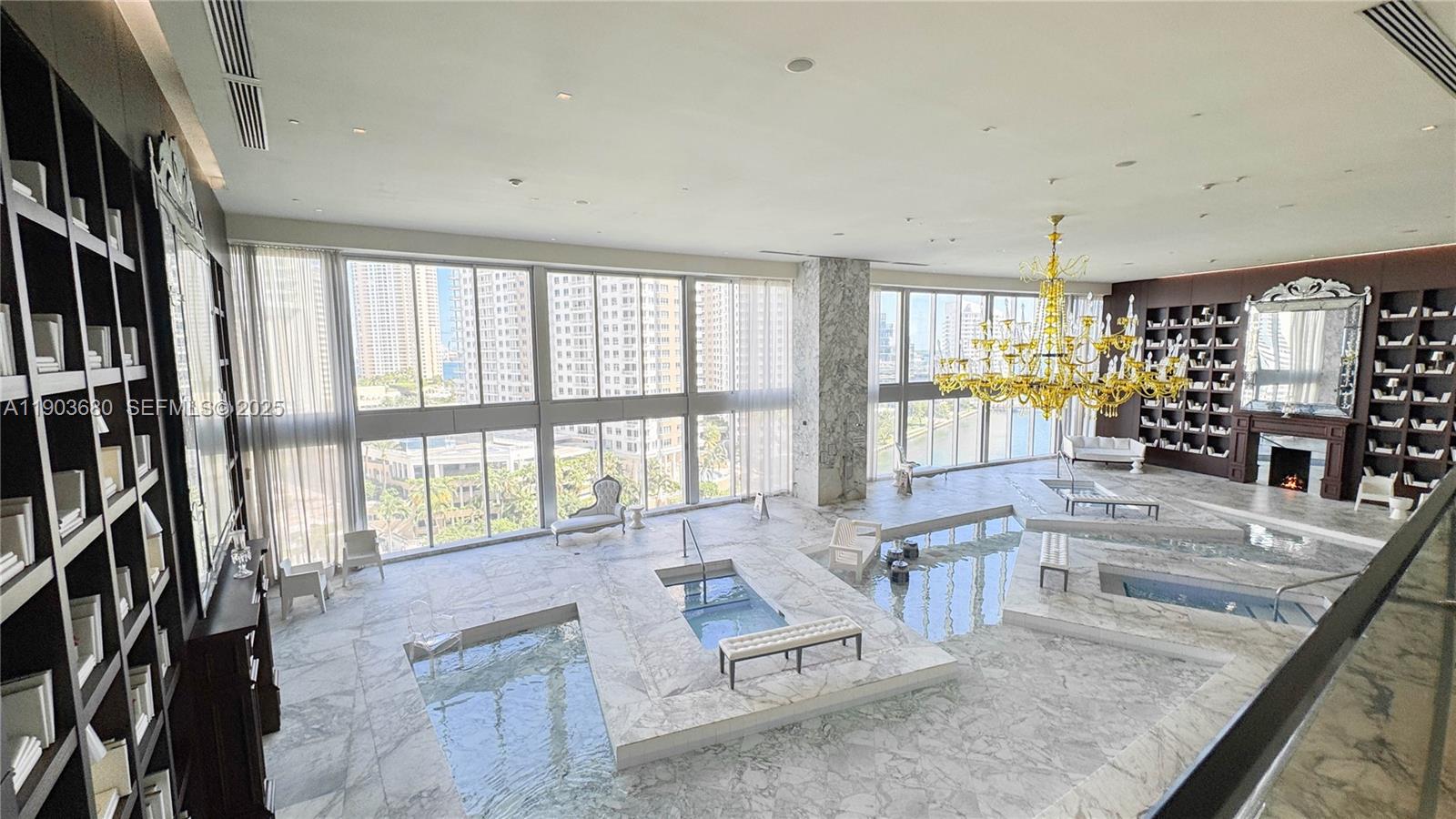 465 Brickell Ave #1705, Miami FL 33131