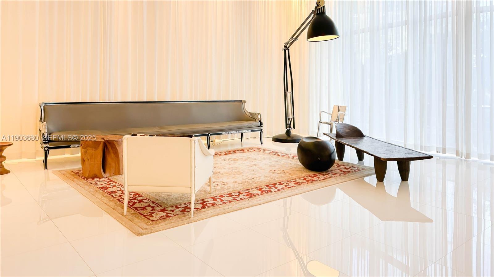 465 Brickell Ave #1705, Miami FL 33131