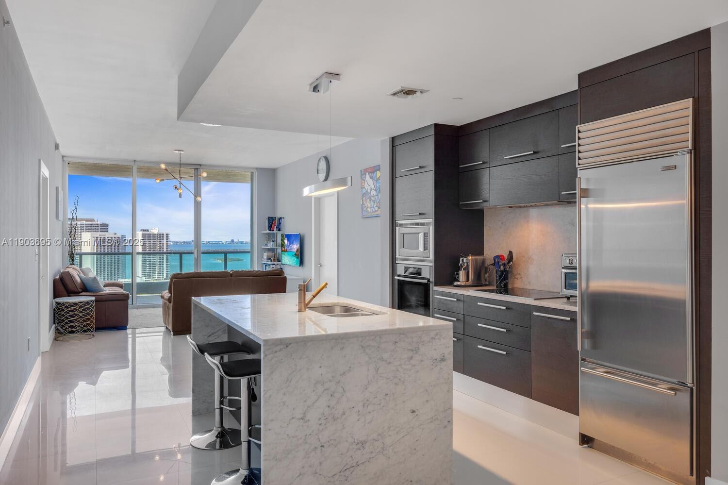 900 Biscayne Blvd #3008, Miami FL 33132
