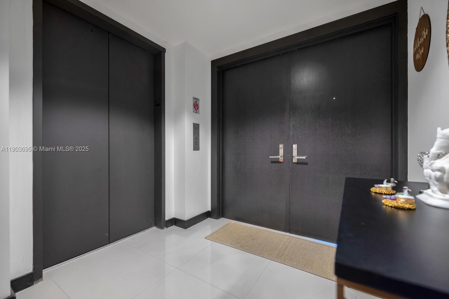 900 Biscayne Blvd #3008, Miami FL 33132