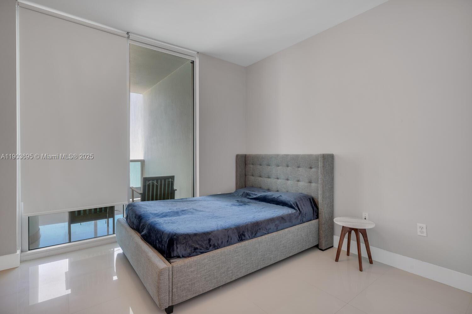 900 Biscayne Blvd #3008, Miami FL 33132