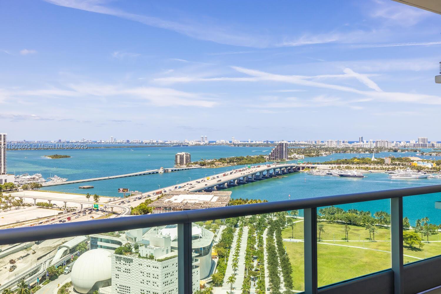 900 Biscayne Blvd #3008, Miami FL 33132
