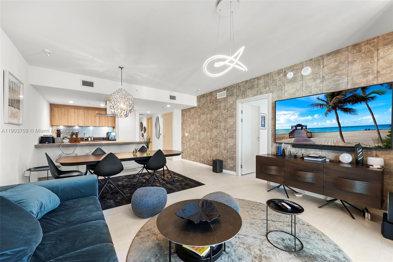 1000 Brickell Plz #4705, Miami FL 33131