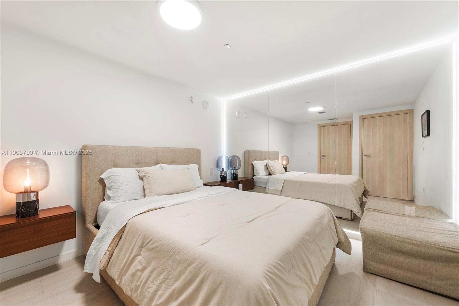 1000 Brickell Plz #4705, Miami FL 33131