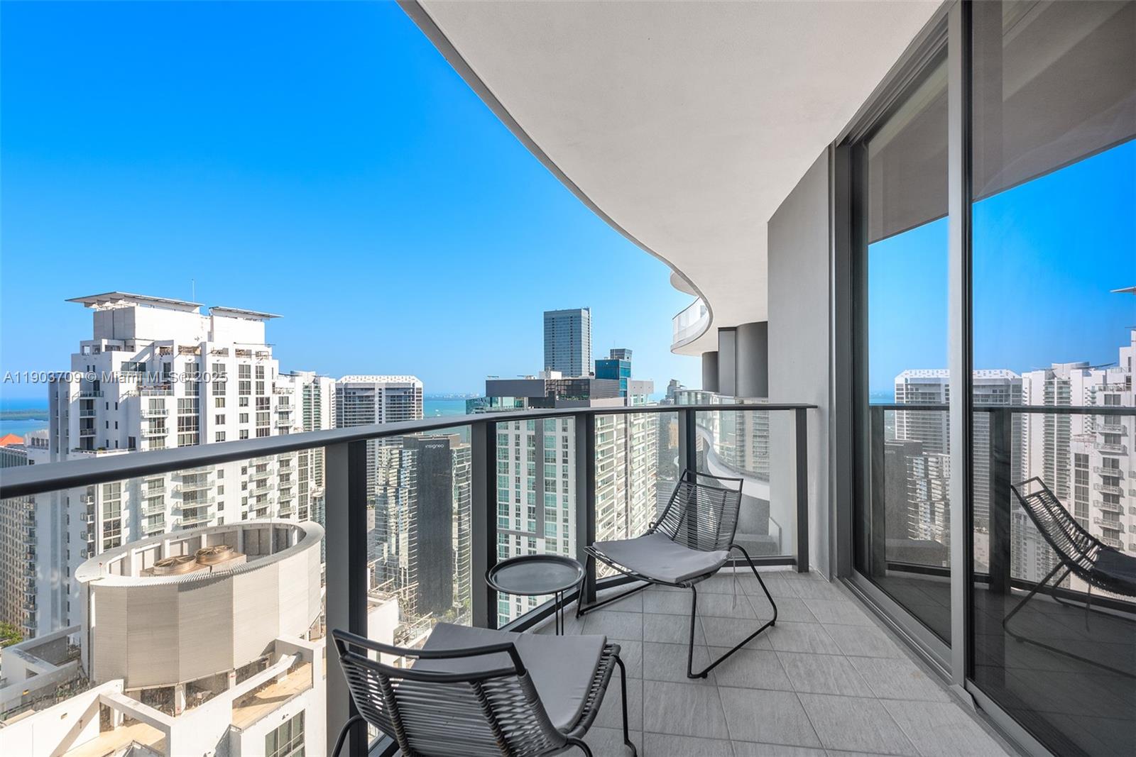 1000 Brickell Plz #4705, Miami FL 33131