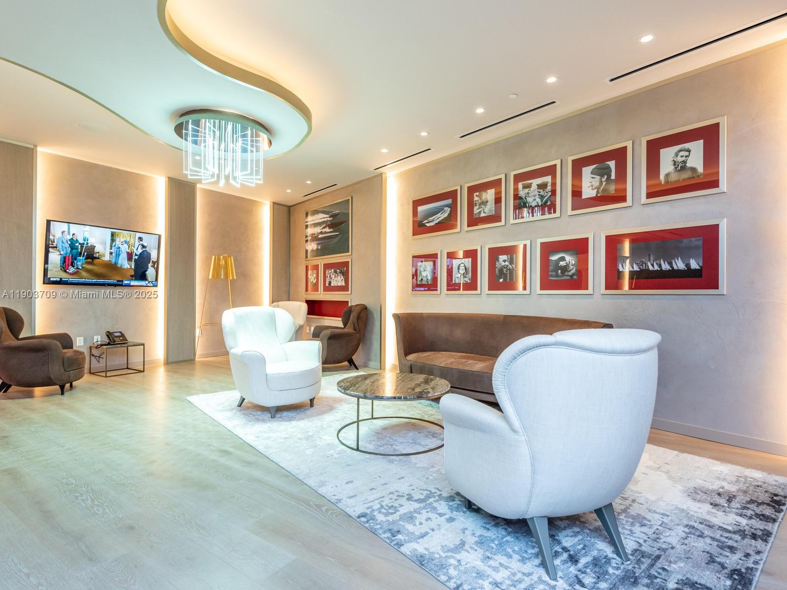 1000 Brickell Plz #4705, Miami FL 33131