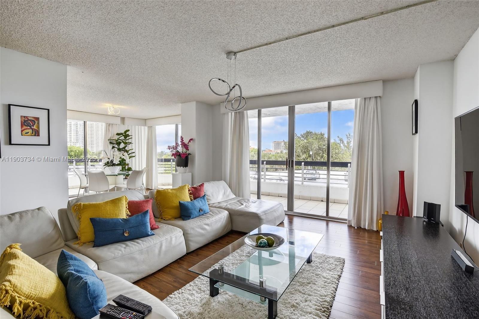3400 NE 192nd St #505, Aventura FL 33180