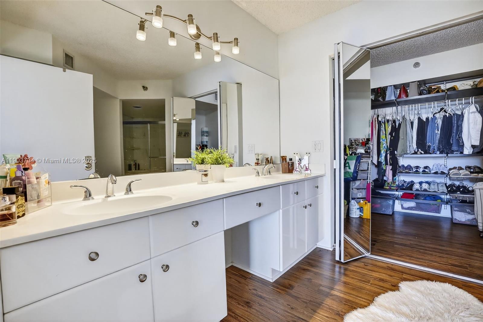 3400 NE 192nd St #505, Aventura FL 33180