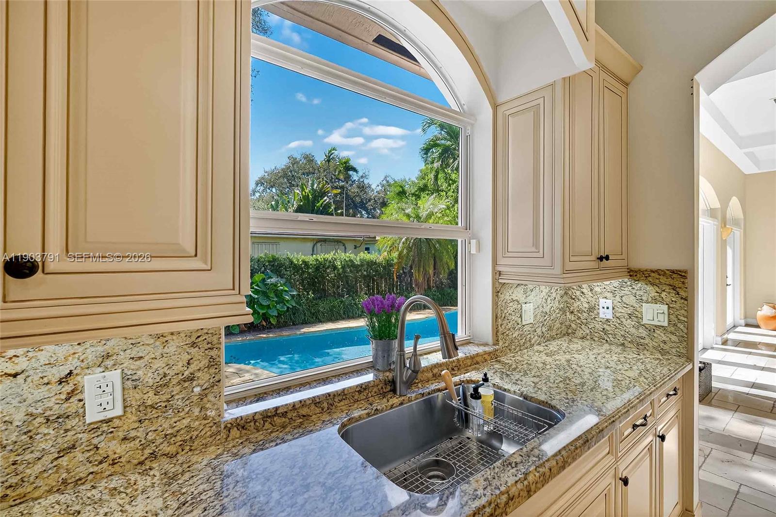1266 NE 101st St, Miami Shores FL 33138