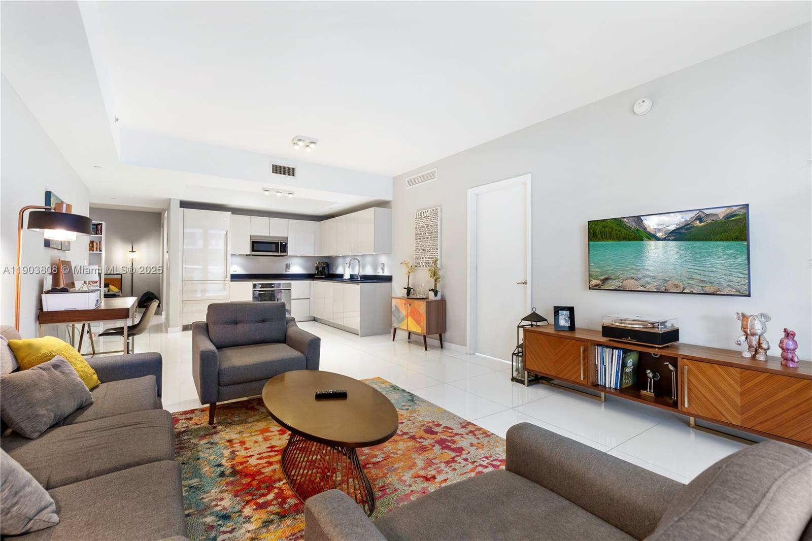 1010 Brickell Ave #1806, Miami FL 33131