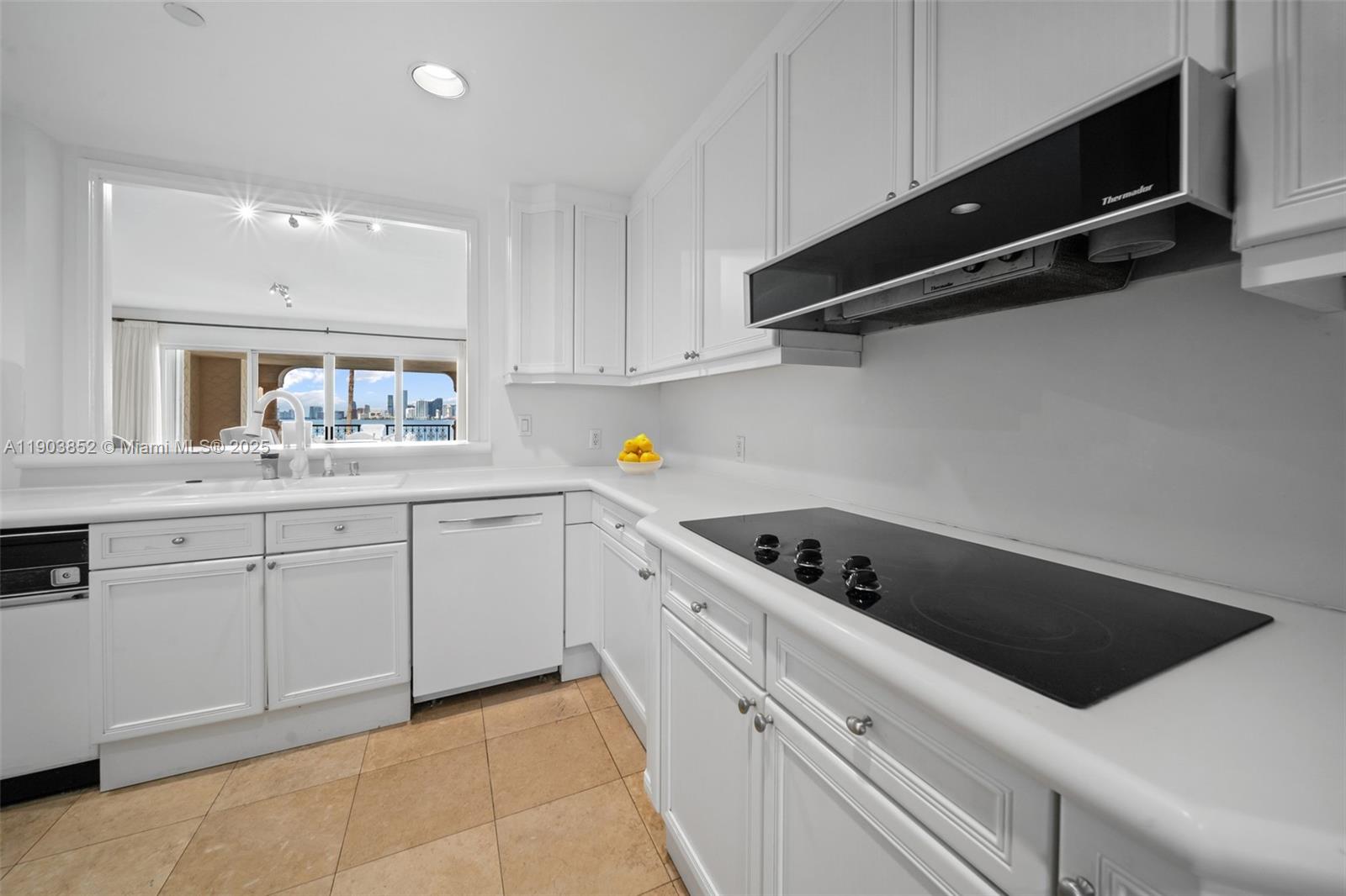 5235 Fisher Island Dr #5235, Miami Beach FL 33109