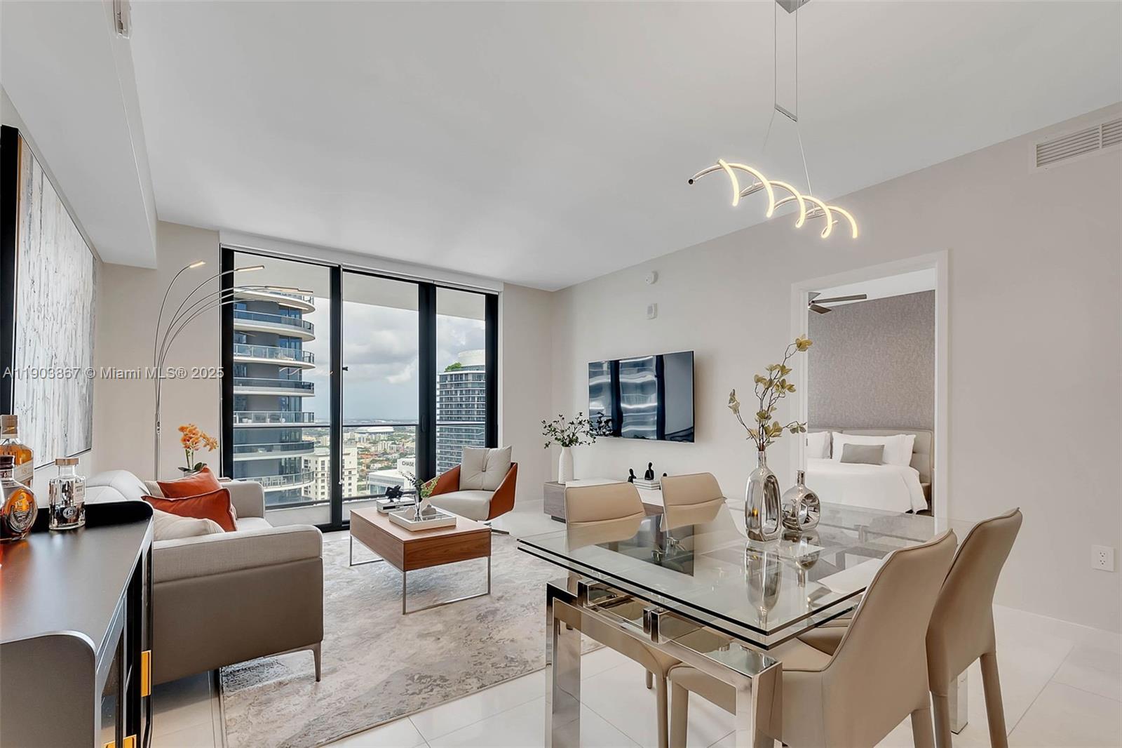 1010 Brickell Ave #4309, Miami FL 33131