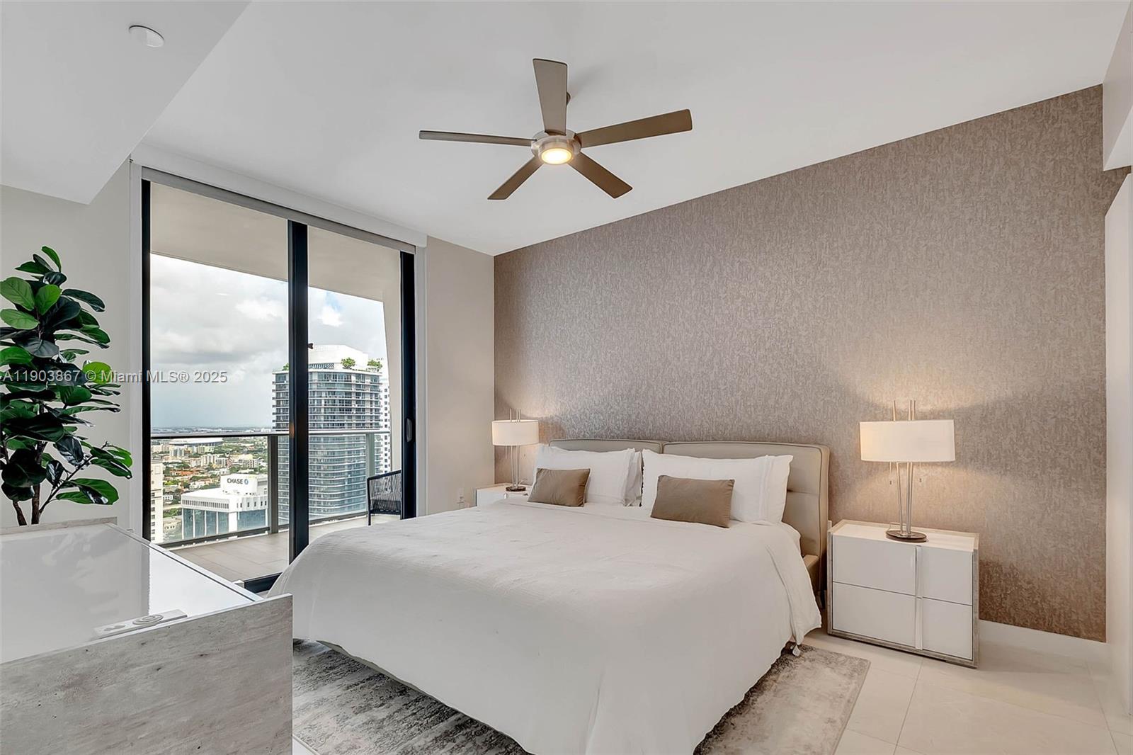1010 Brickell Ave #4309, Miami FL 33131