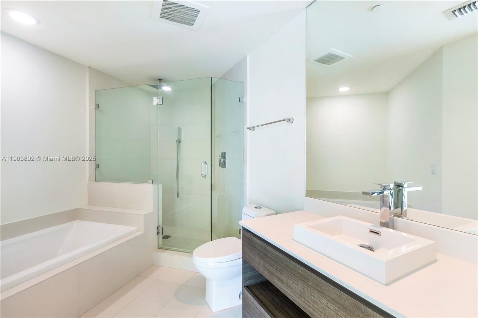 1100 S Miami Ave #710, Miami FL 33130