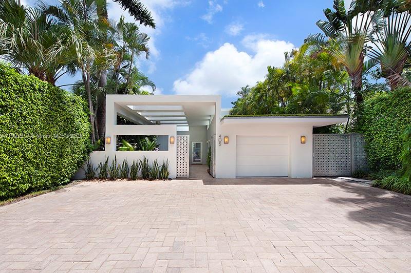 405 E San Marino Dr, Miami Beach FL 33139