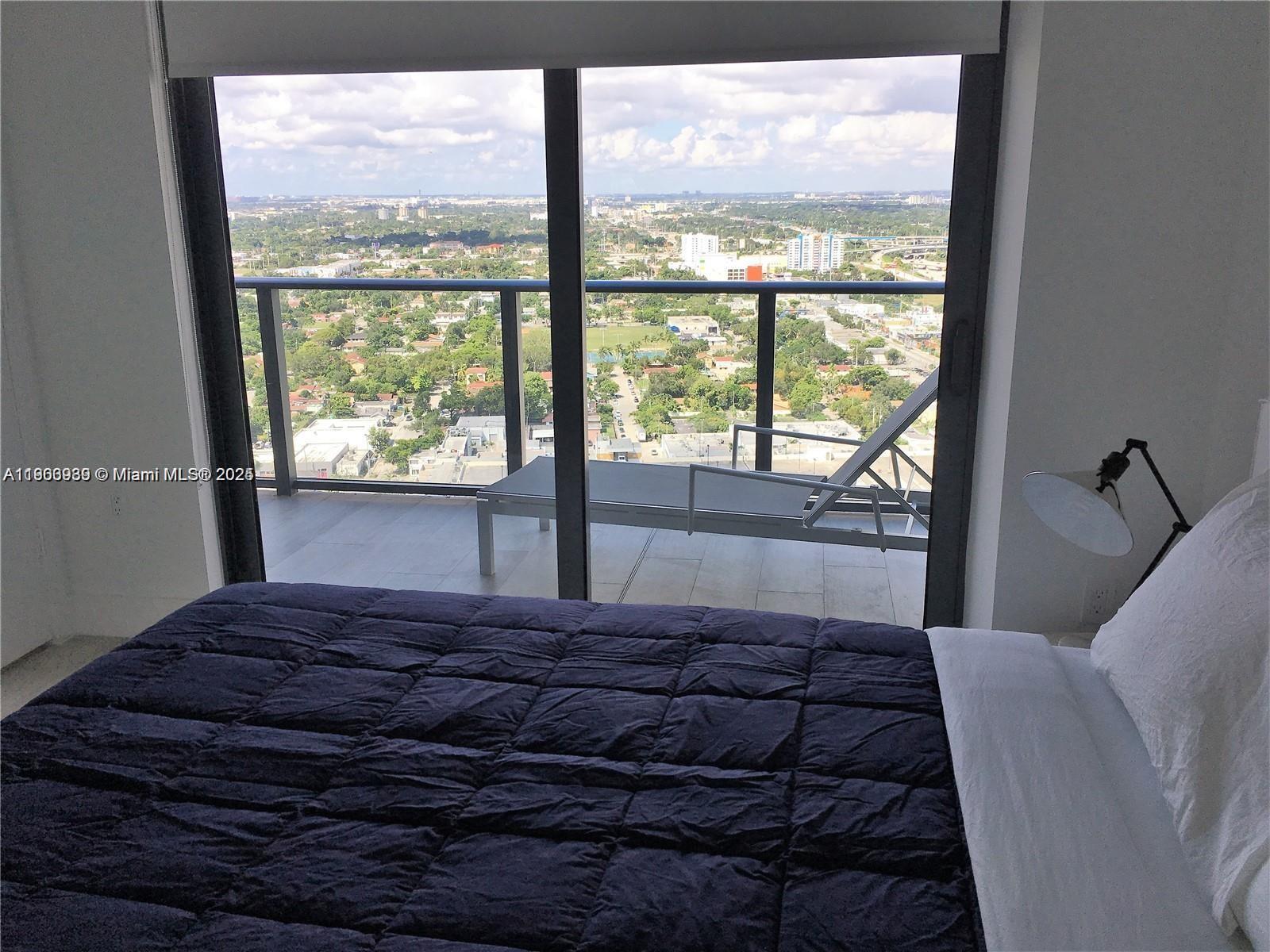 121 NE 34th St #3011, Miami FL 33137