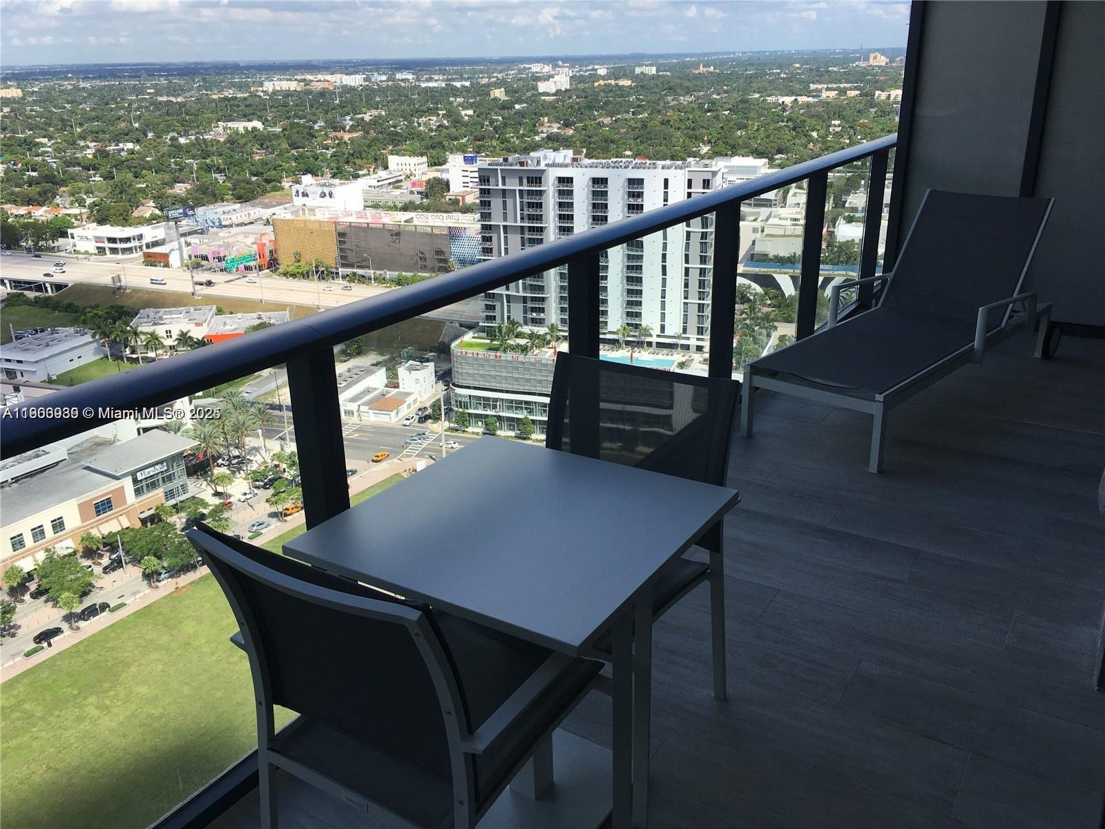 121 NE 34th St #3011, Miami FL 33137