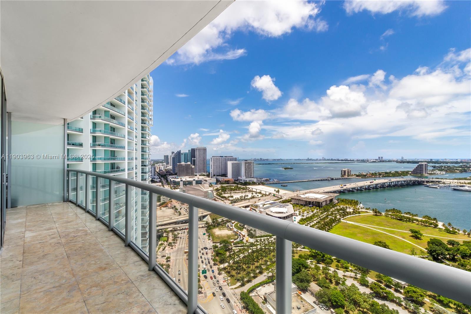 Miami FL 33132 - A11903963