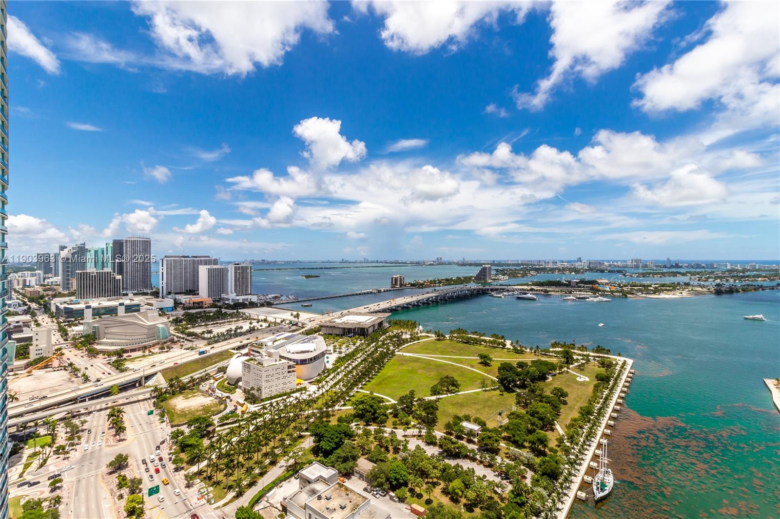 Miami FL 33132 - A11903963