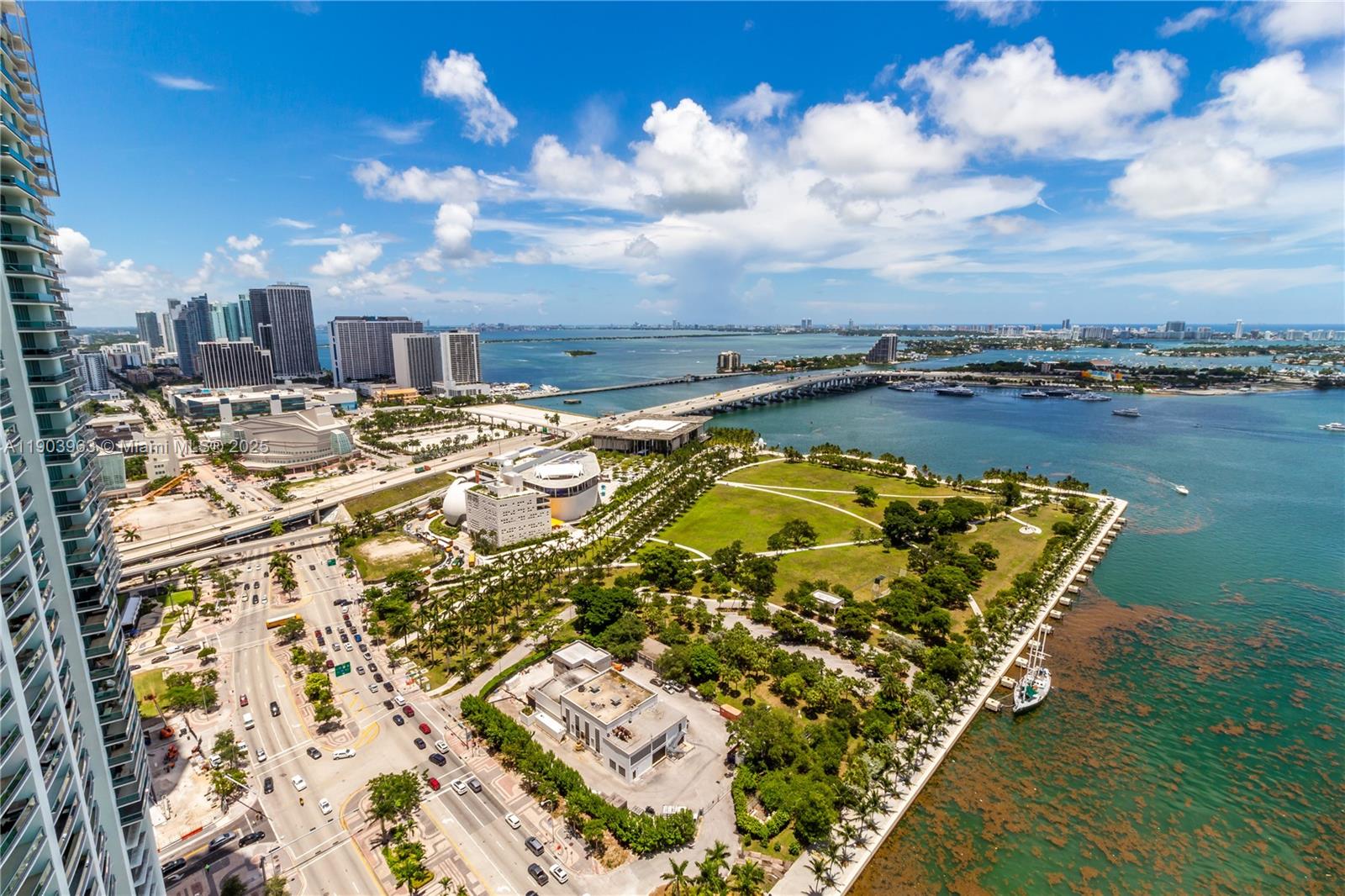Miami FL 33132 - A11903963