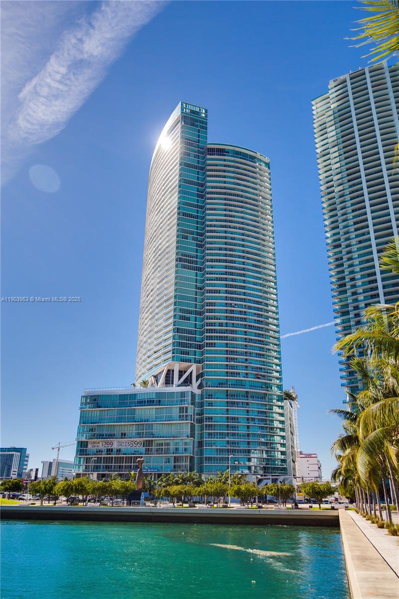 Miami FL 33132 - A11903963