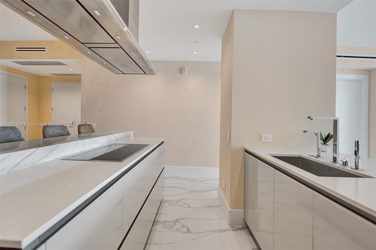 18501 Collins Ave #1902, Sunny Isles Beach FL 33160