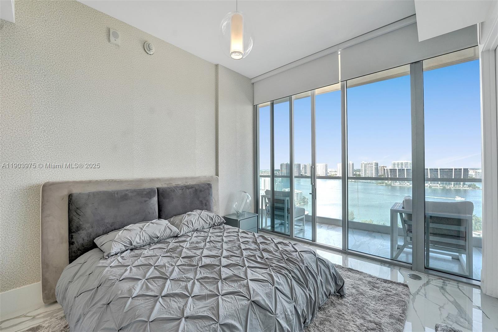 18501 Collins Ave #1902, Sunny Isles Beach FL 33160
