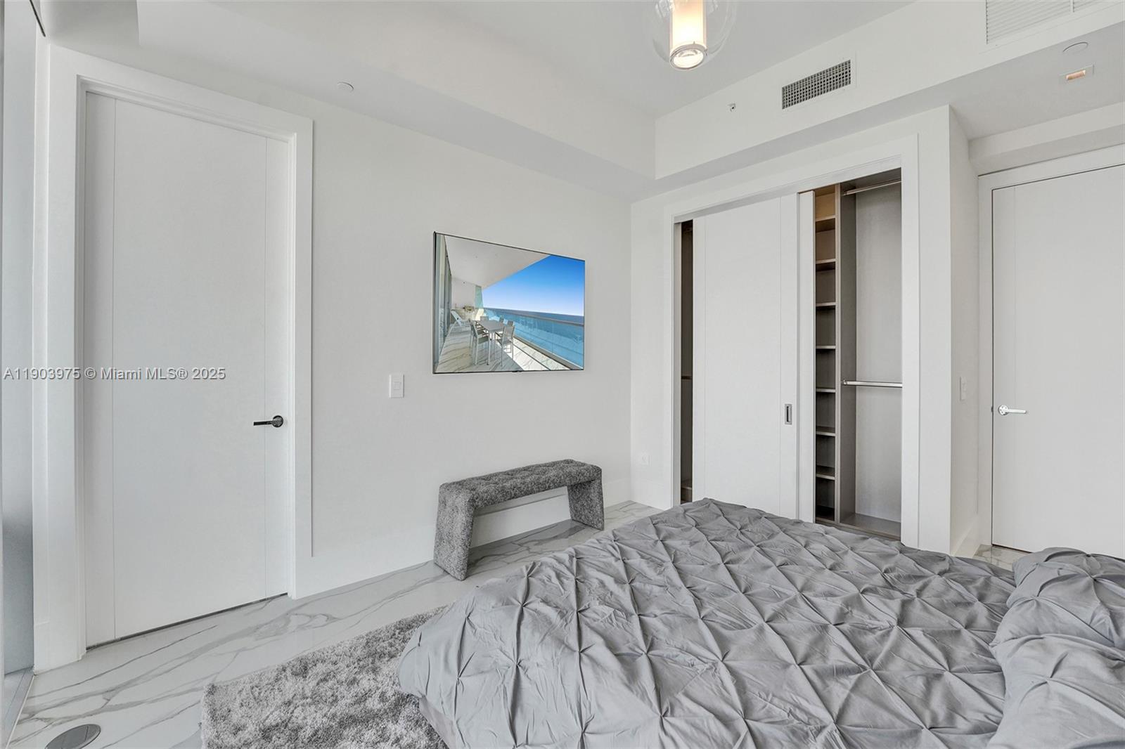 18501 Collins Ave #1902, Sunny Isles Beach FL 33160