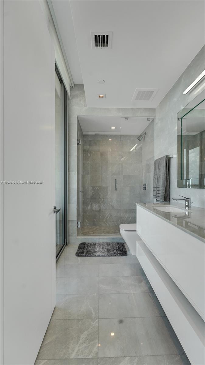 18501 Collins Ave #1902, Sunny Isles Beach FL 33160