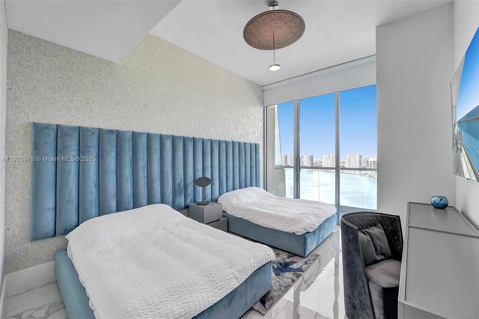 18501 Collins Ave #1902, Sunny Isles Beach FL 33160